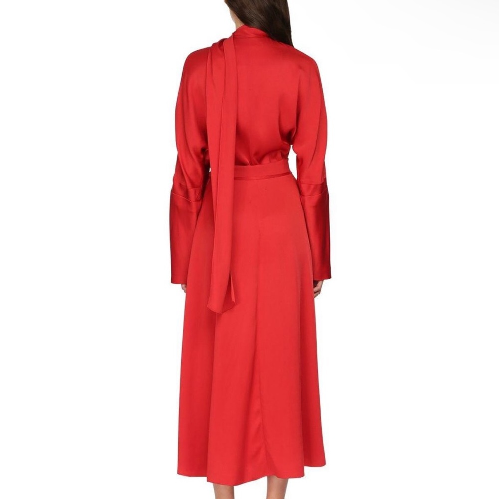 Dress - Picture 5 of 12